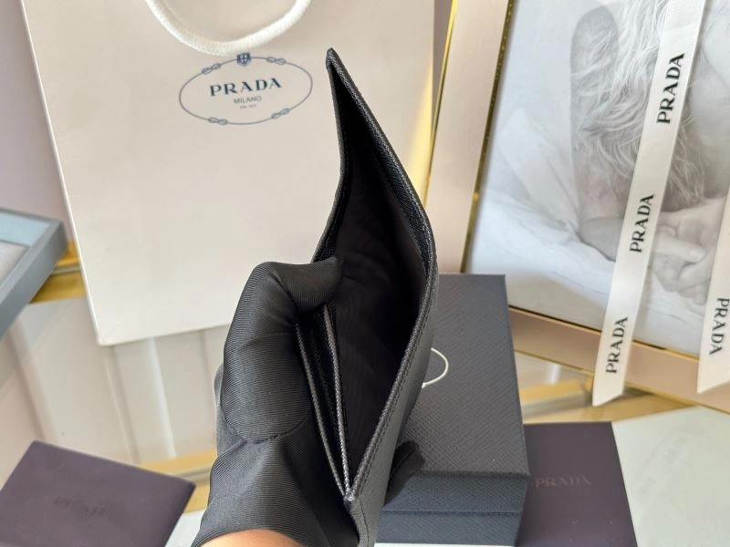Prada Wallets Purse GoAnywhere 56936