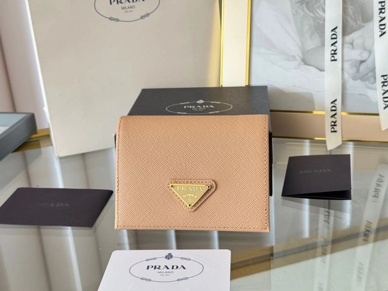 Bold Prada Wallets Purse 56921