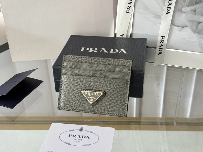 Chic Prada Wallets Purse 68525