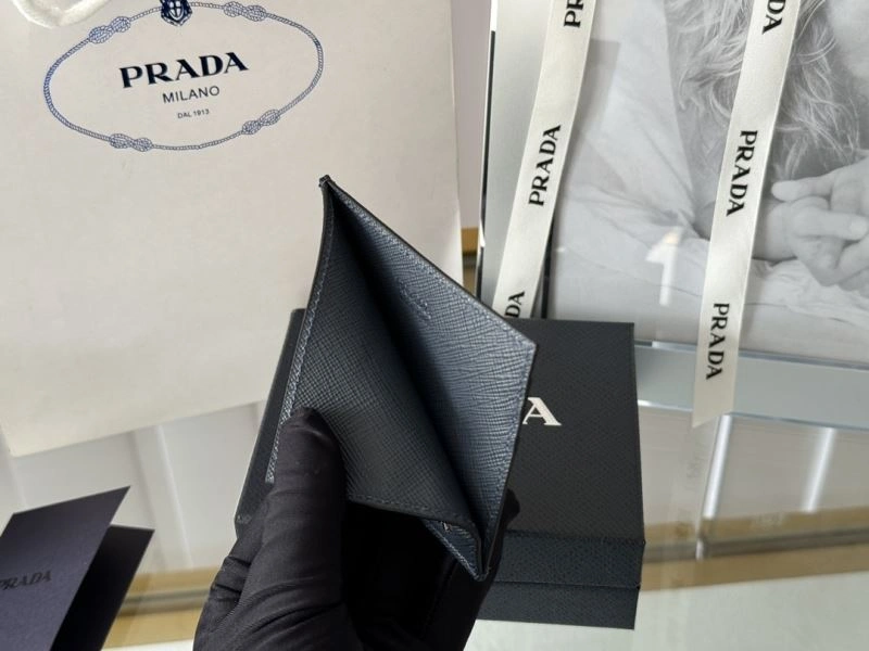Comfortable Prada Wallets Purse 68541