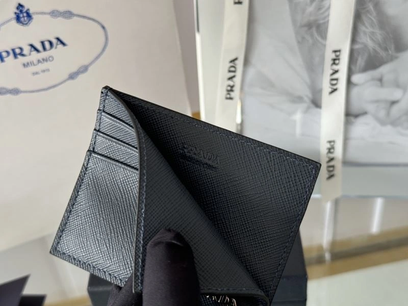 Comfortable Prada Wallets Purse 68541