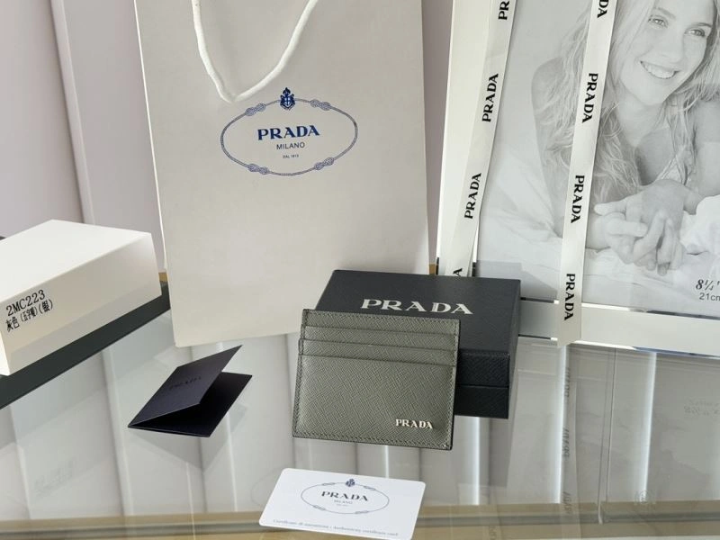 Prada Wallets Purse EasyCare 68513