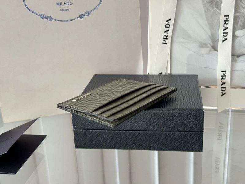 Prada Wallets Purse EasyCare 68513