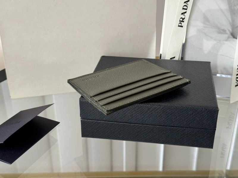 Prada Wallets Purse Durable 68510