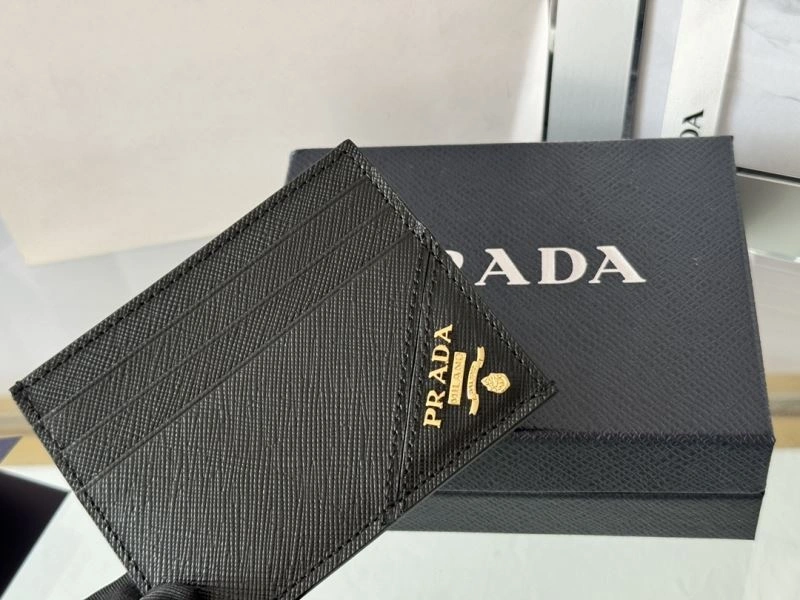 Prada Wallets Purse EyeCatching 68547