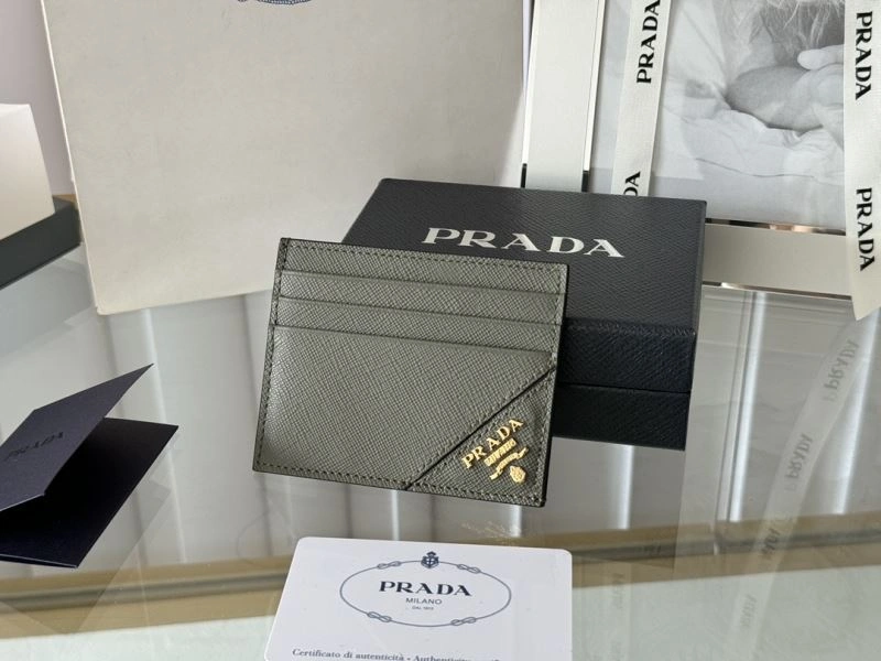 Prada Wallets Purse ZipUp 68509