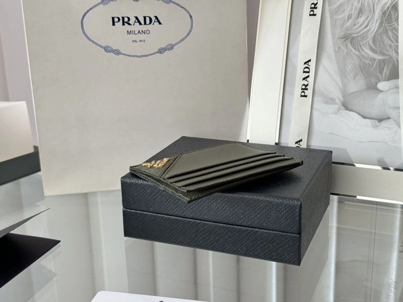 Prada Wallets Purse ZipUp 68509