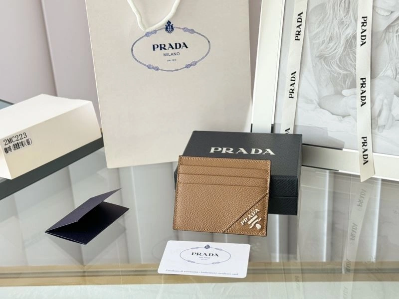 Sleek Prada Wallets Purse 68508