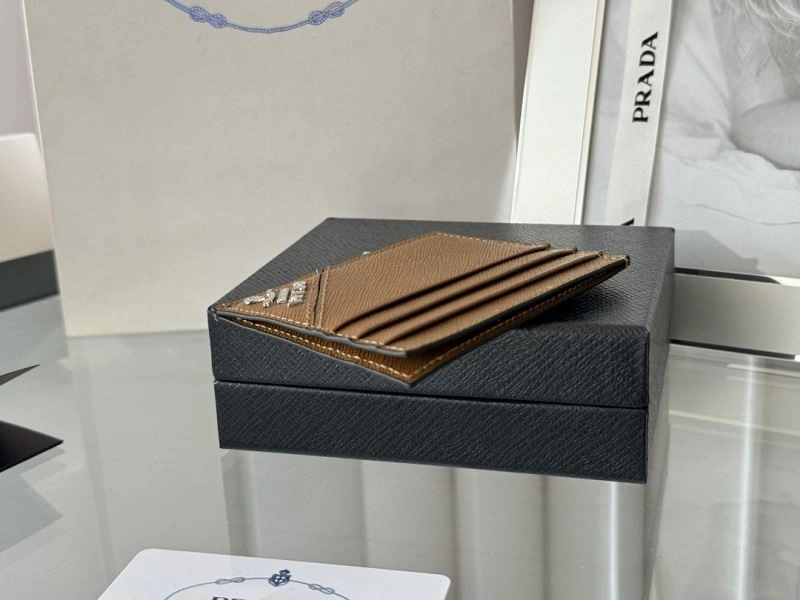 Sleek Prada Wallets Purse 68508