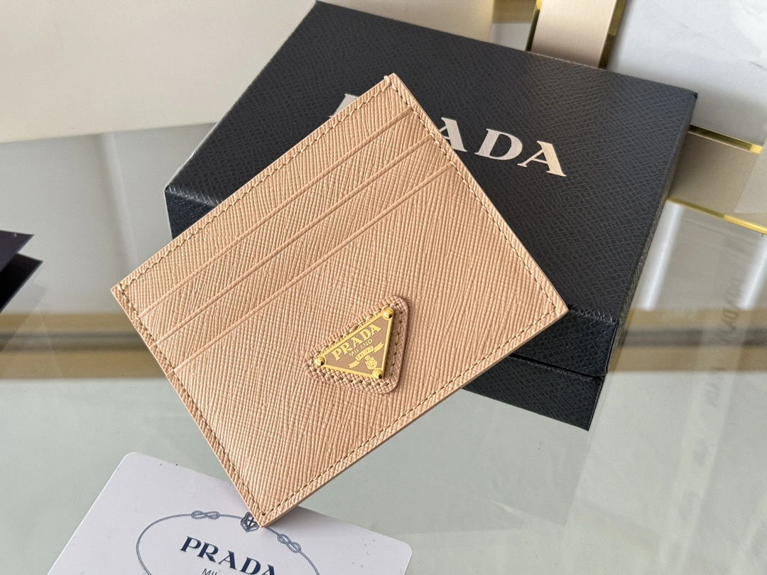 Prada Wallets Purse Lightweight 56798