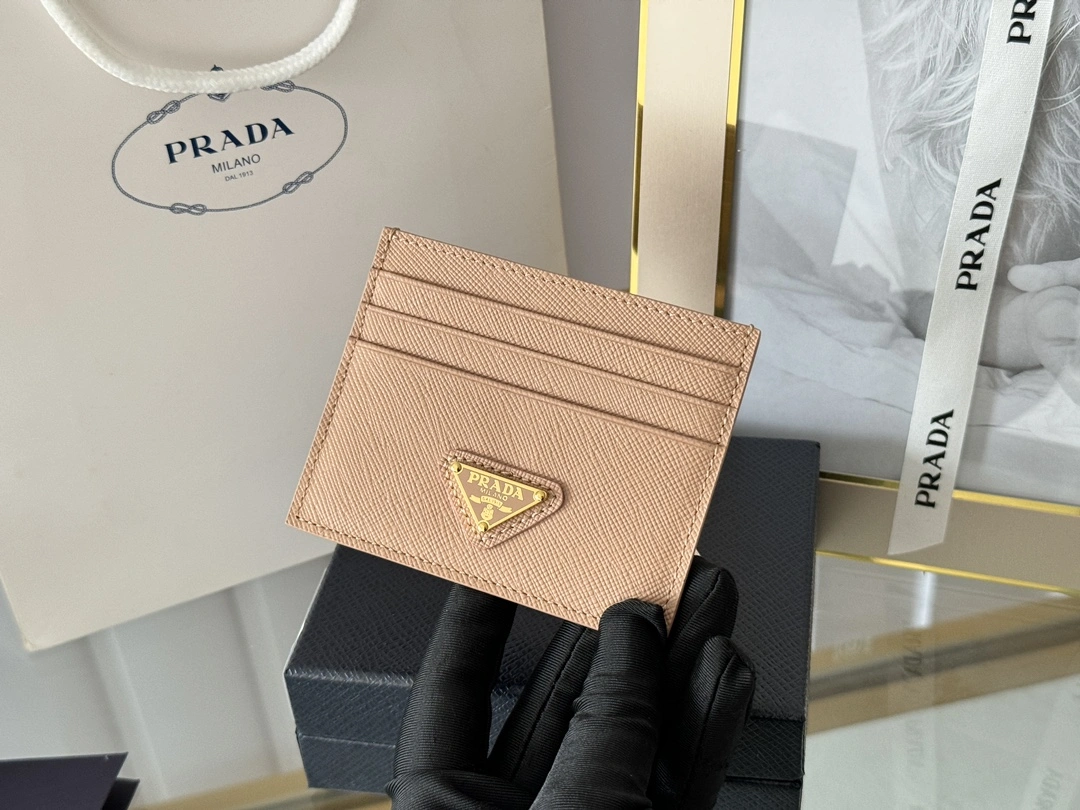 Prada Wallets Purse Lightweight 56798