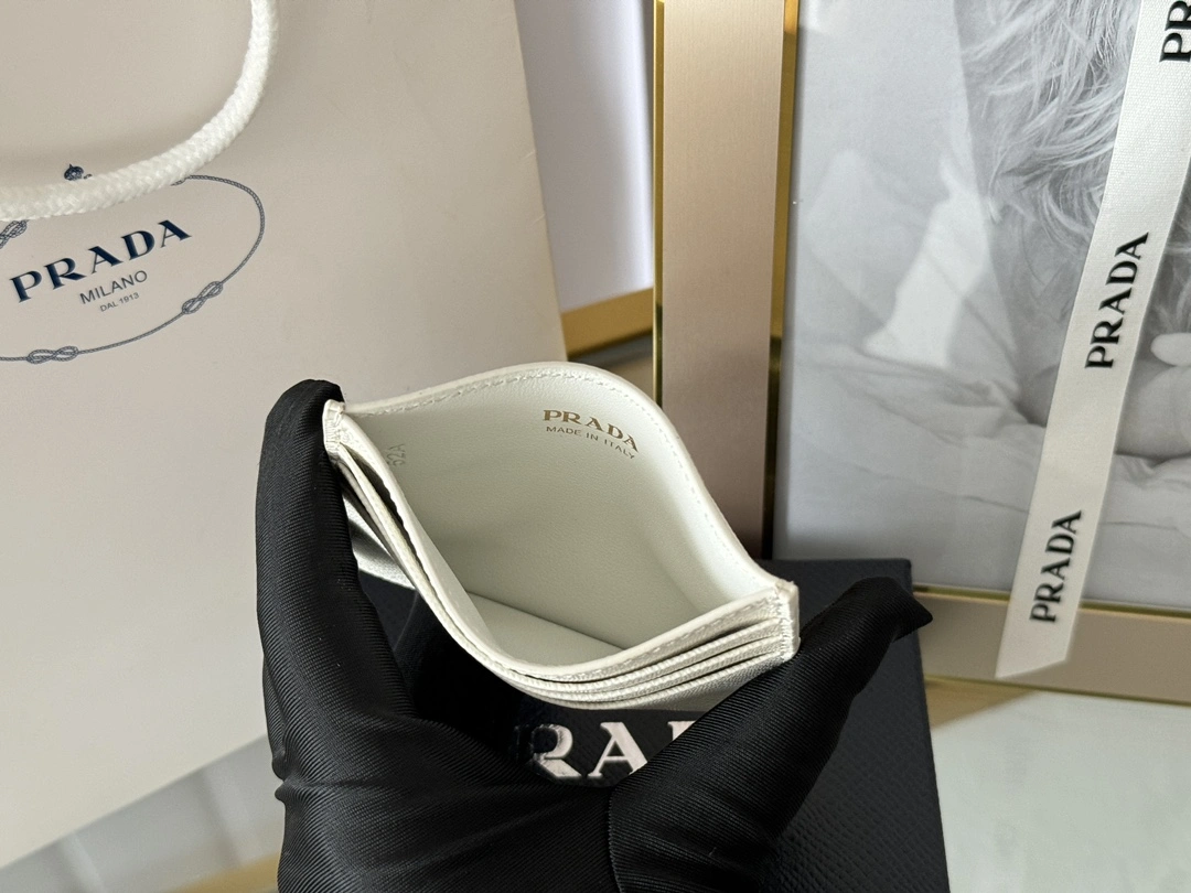 Prada Wallets Purse Packable 56799