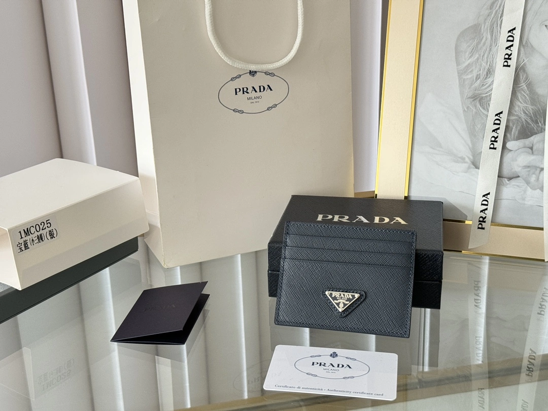 Sophisticated Prada Wallets Purse 56777
