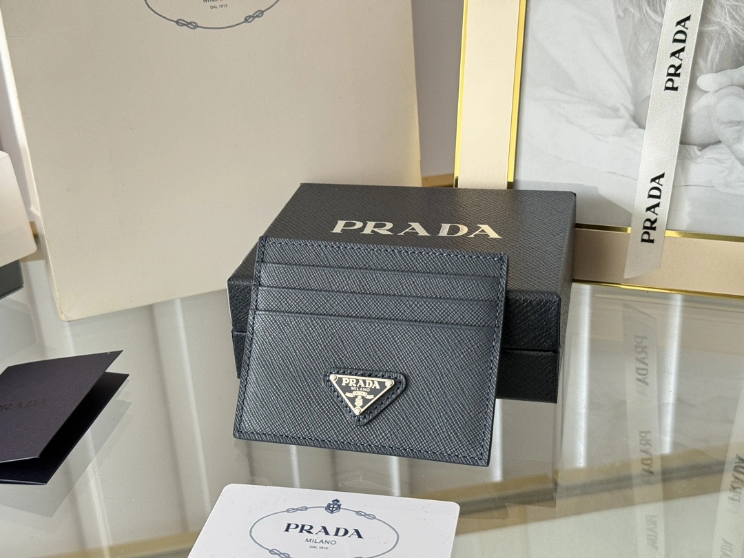 Sophisticated Prada Wallets Purse 56777
