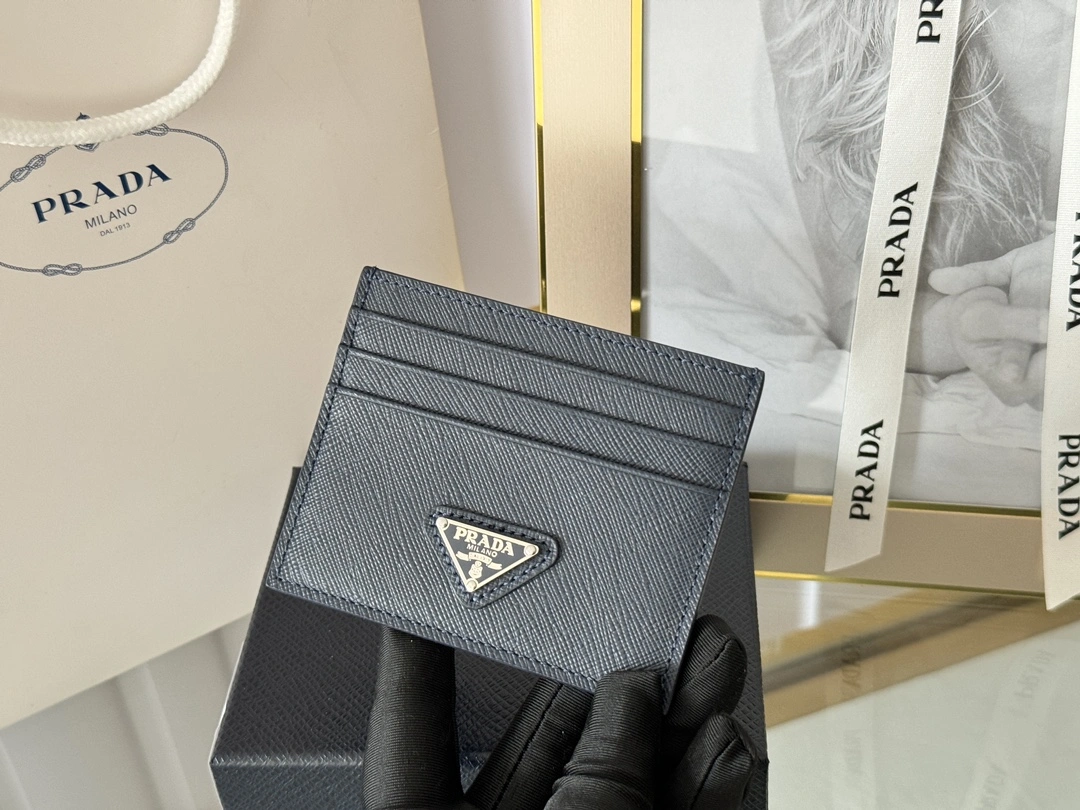 Sophisticated Prada Wallets Purse 56777
