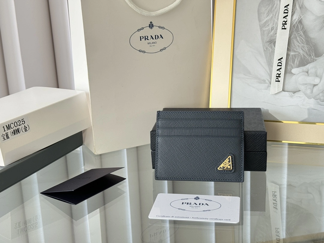 Lightweight Prada Wallets Purse 56817