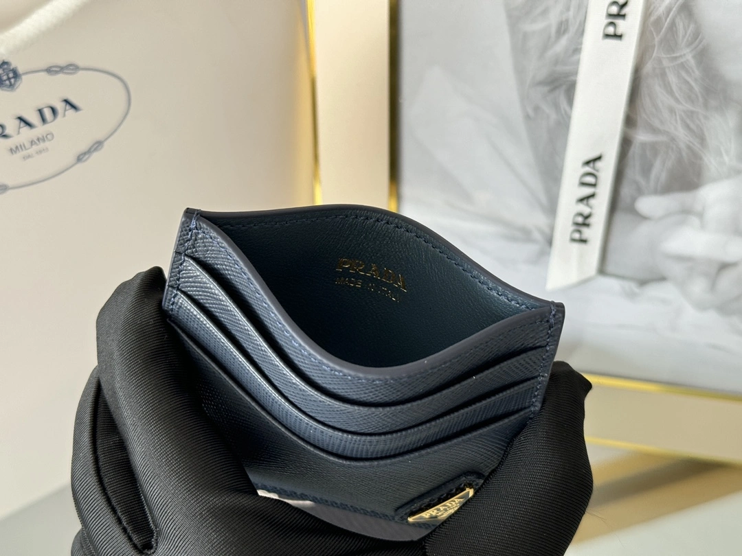 Lightweight Prada Wallets Purse 56817
