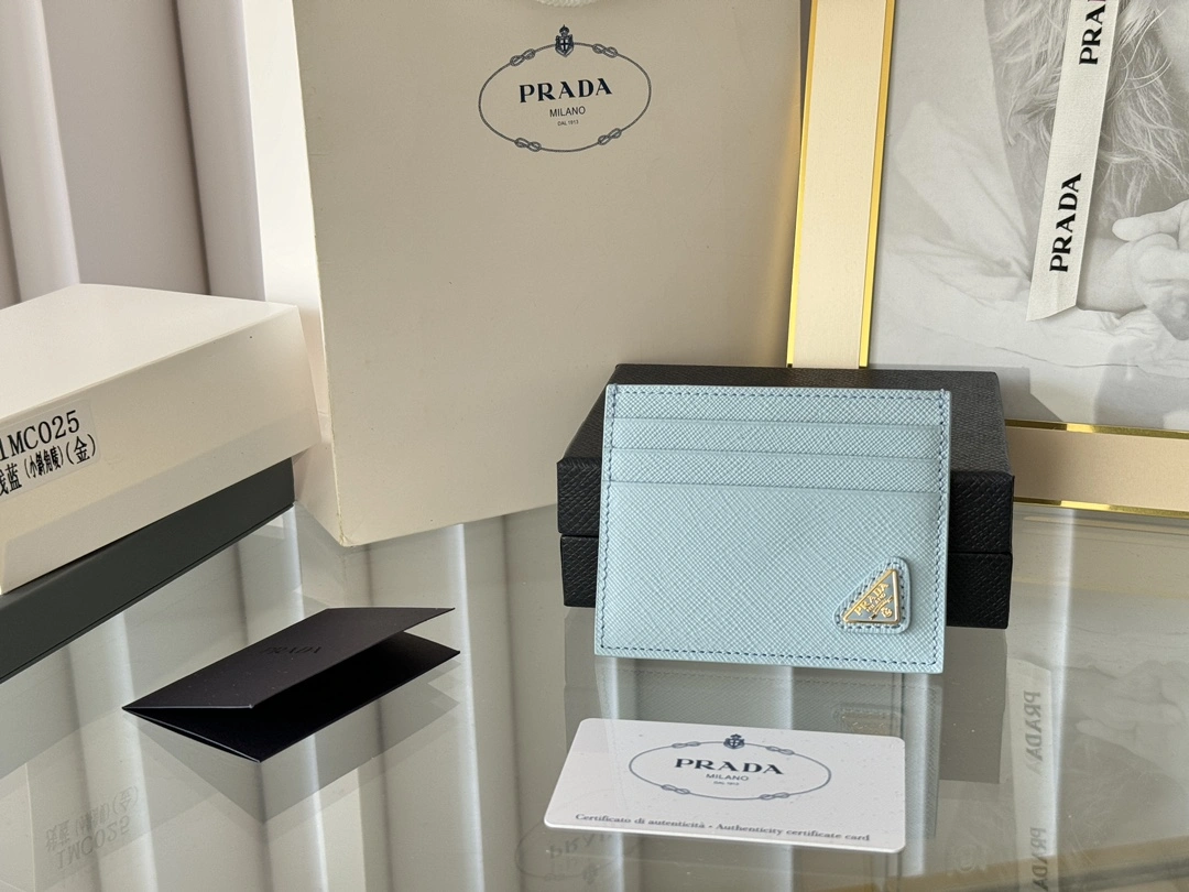 Prada Wallets Purse Chic 56789