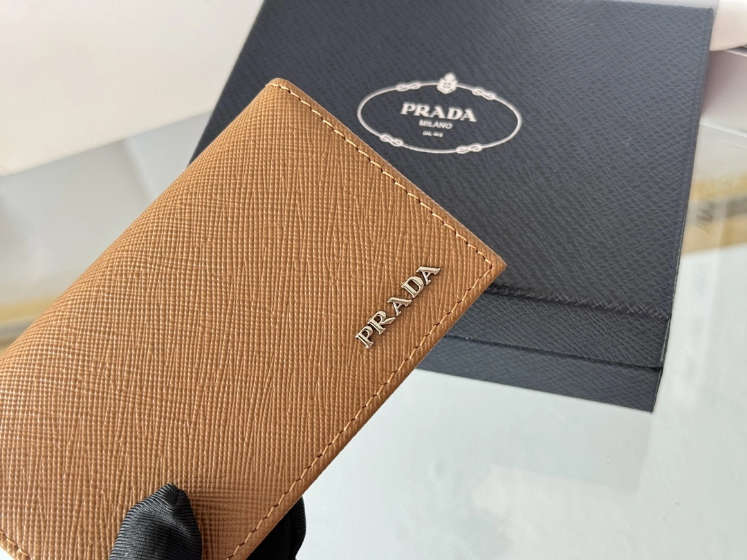 Youthful Prada Wallets Purse 56783