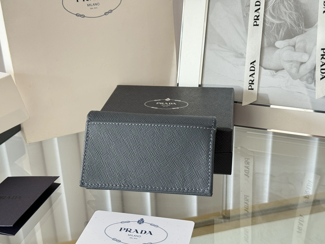 Prada Wallets Purse WrinkleFree 56793