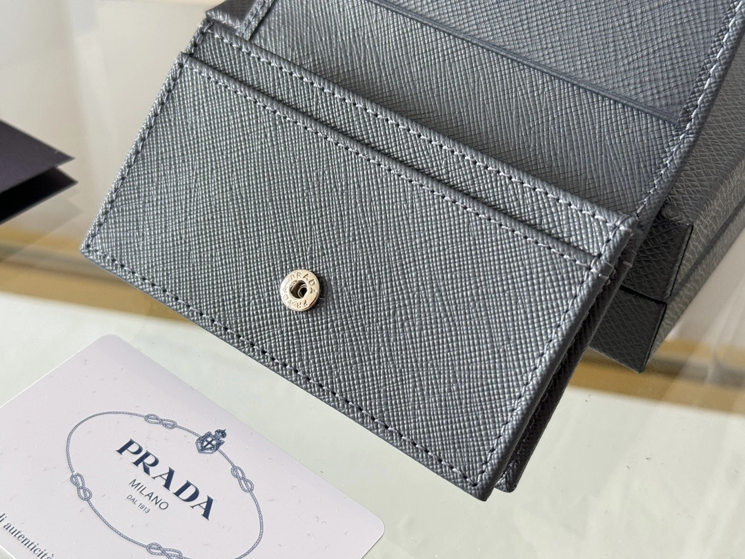 Prada Wallets Purse WrinkleFree 56793