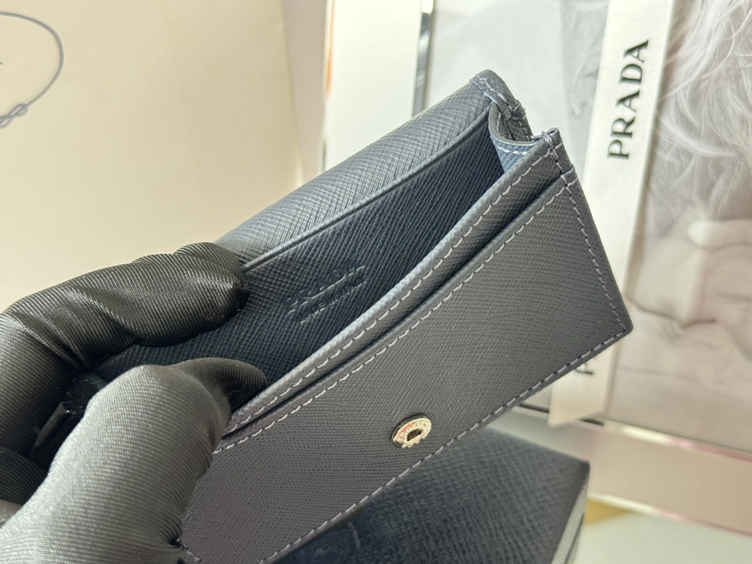 Prada Wallets Purse WrinkleFree 56793