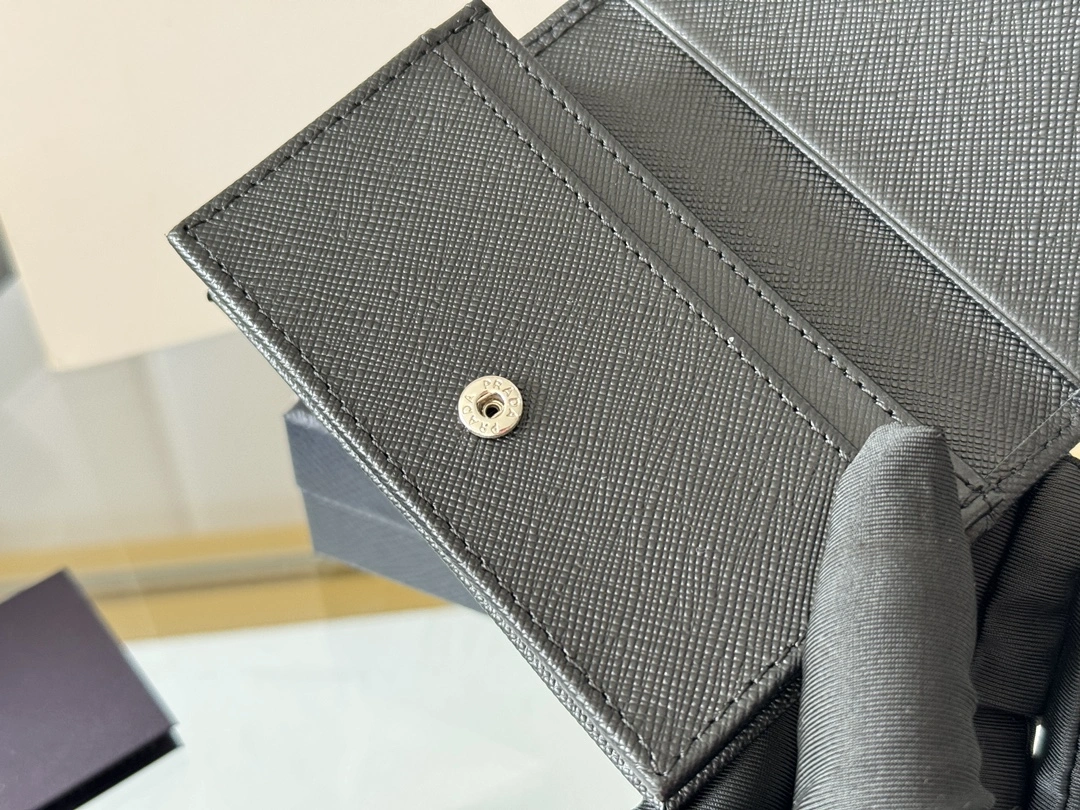 Prada Wallets Purse DailyWear 56775