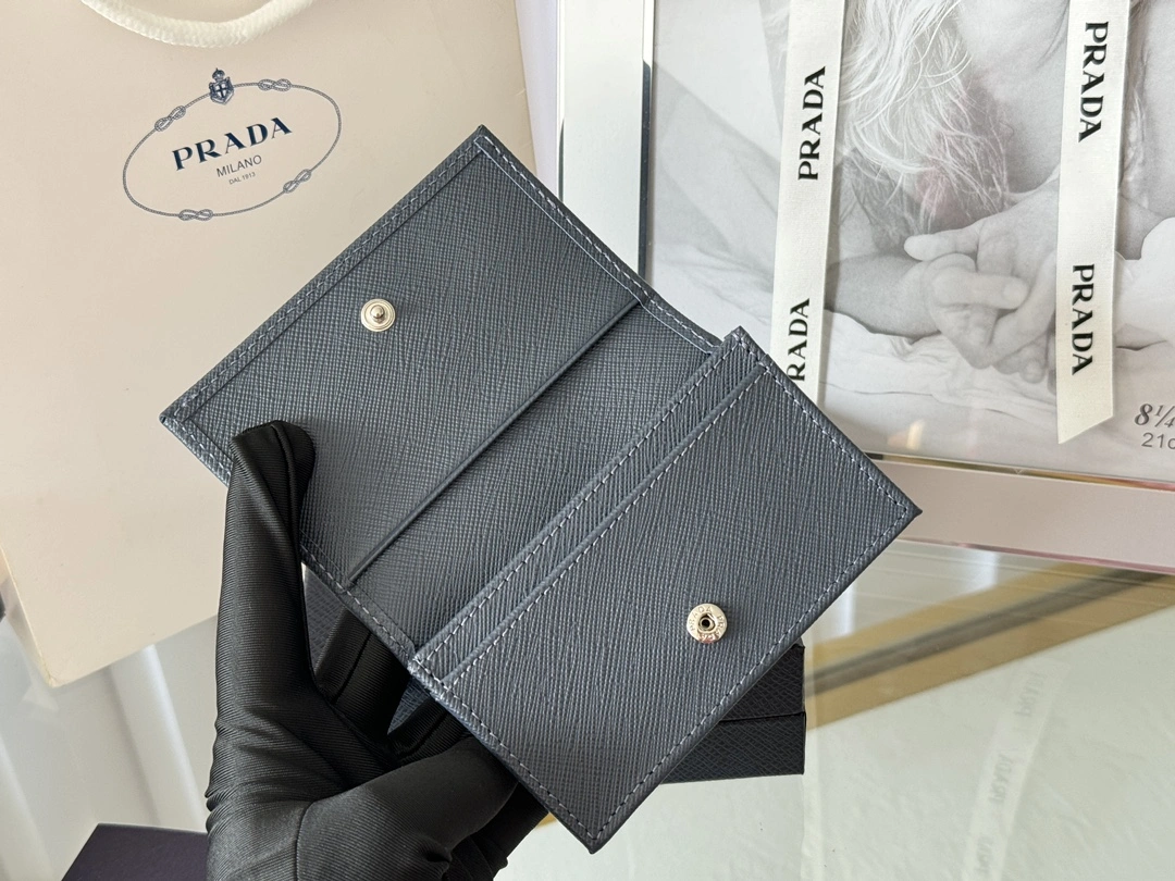 Prada Wallets Purse OdorResistant 56776