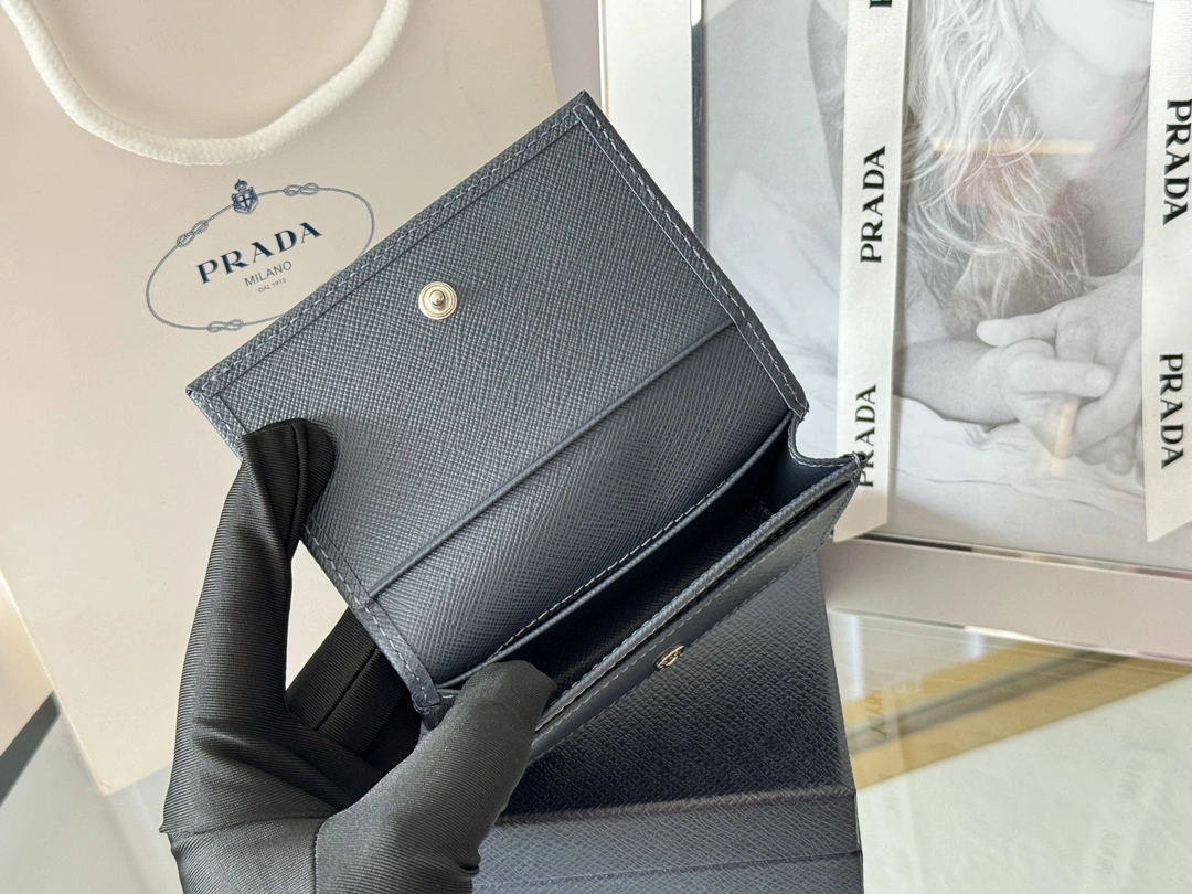 Prada Wallets Purse OdorResistant 56776