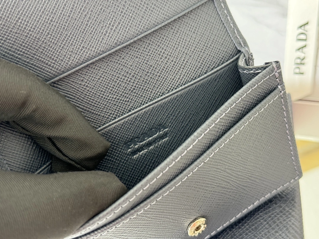 Prada Wallets Purse OdorResistant 56776