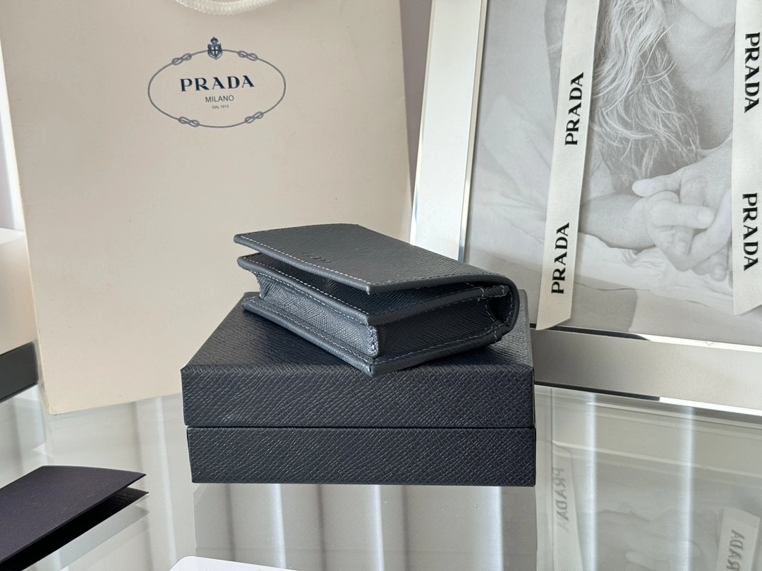 Prada Wallets Purse OdorResistant 56776