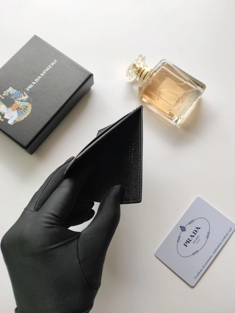Trendsetting Prada Wallets Purse 85846