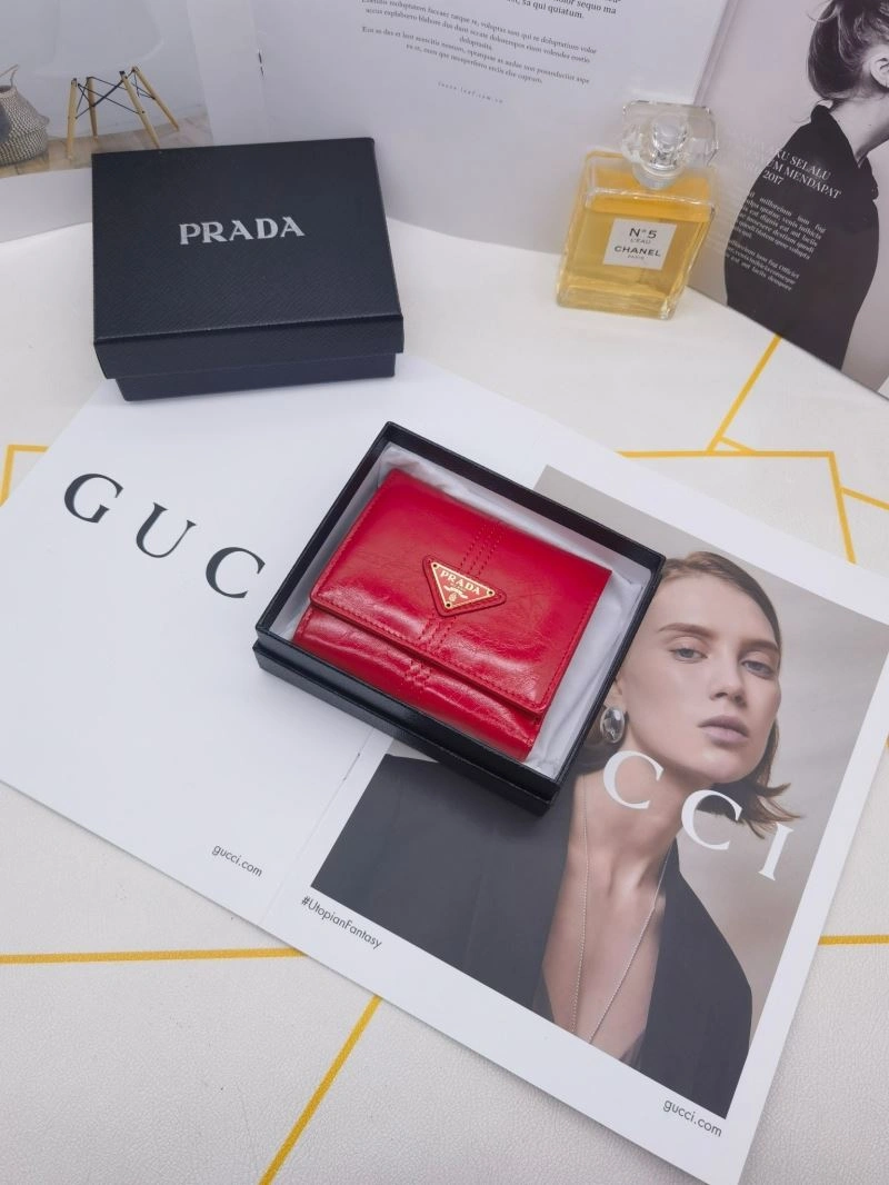 Prada Wallets Purse ZipUp 85810