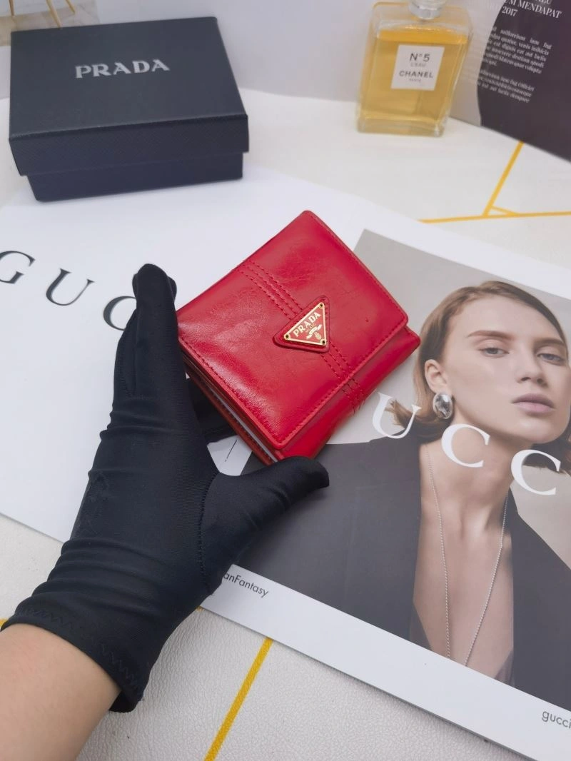 Prada Wallets Purse ZipUp 85810