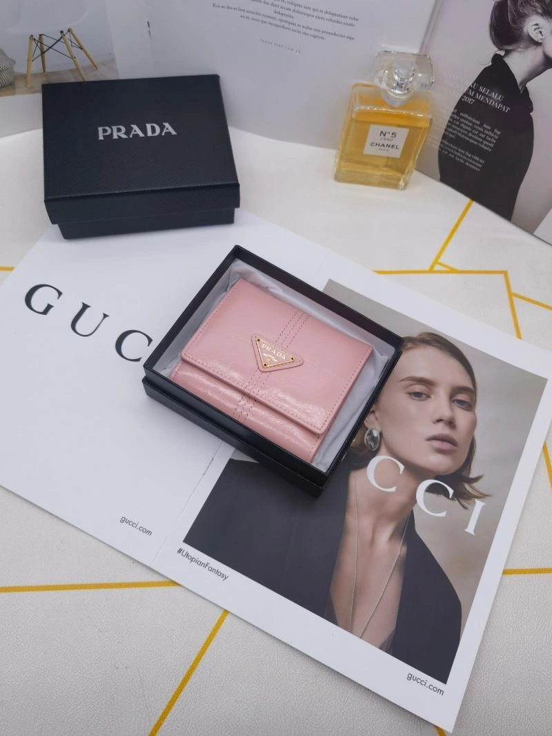 Packable Prada Wallets Purse 85812