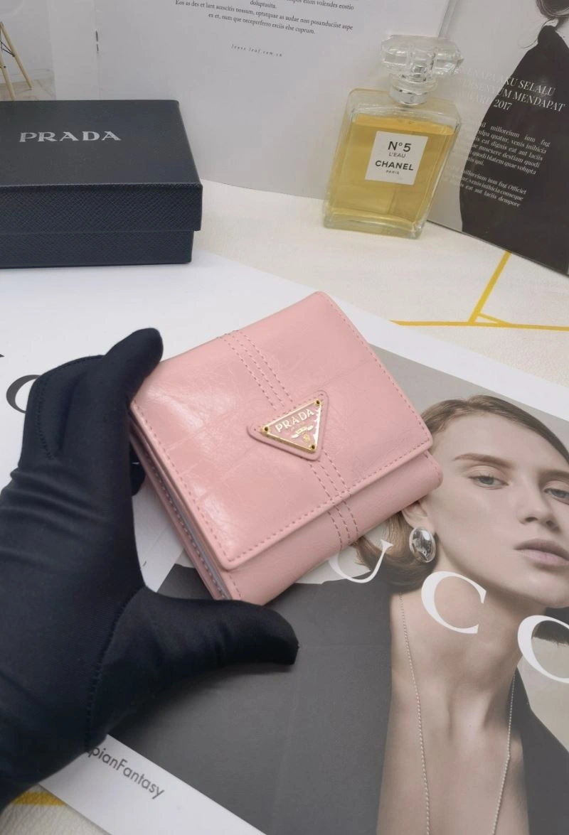 Packable Prada Wallets Purse 85812