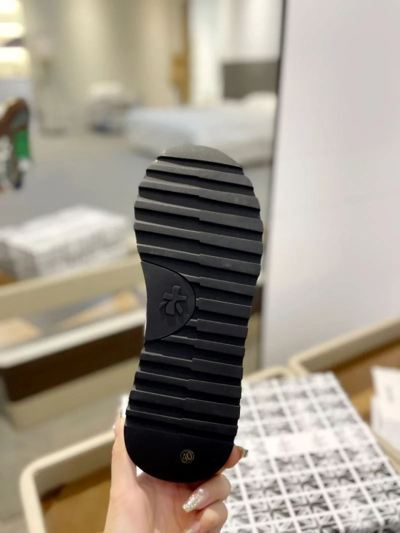 SoftTouch Premiata Shoes 9152