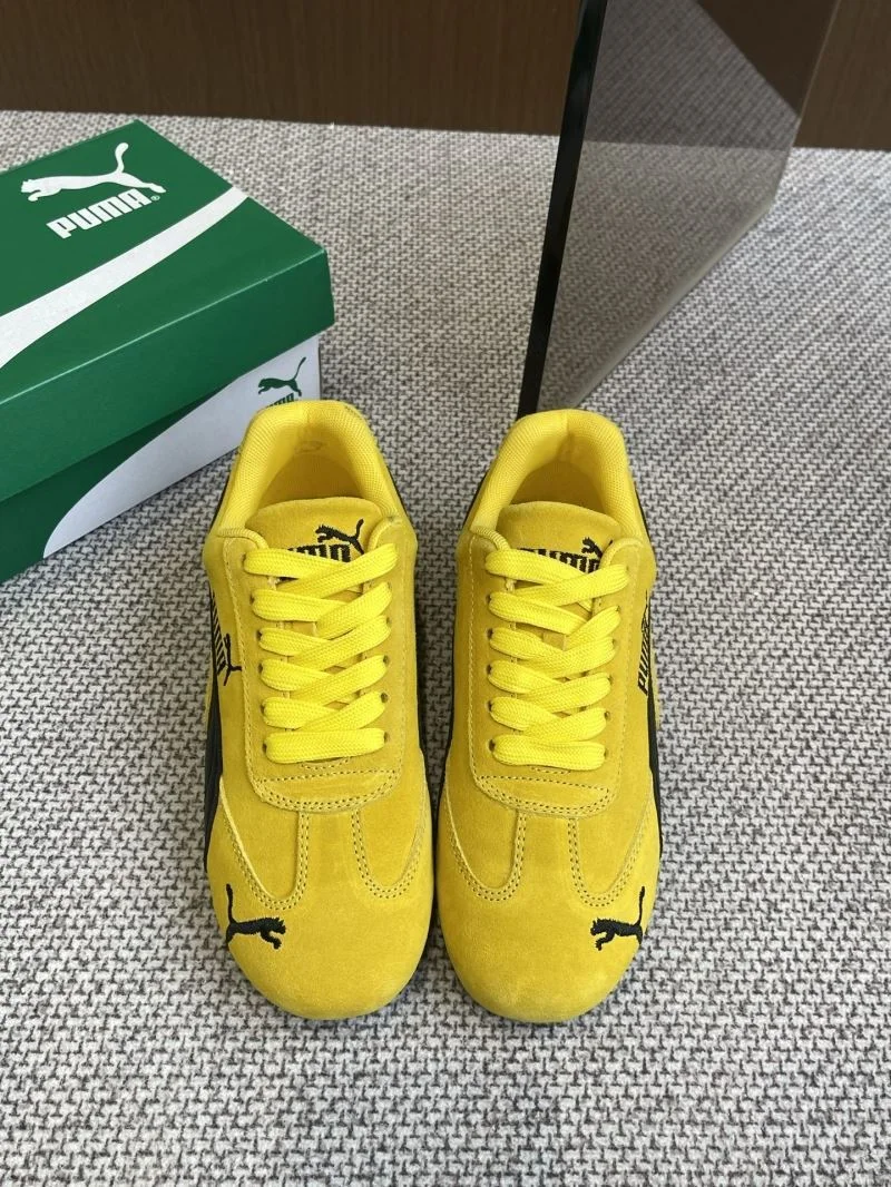 Versatile Puma Shoes 5977