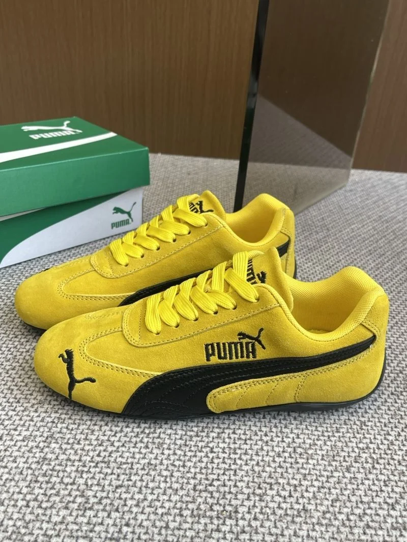 Versatile Puma Shoes 5977