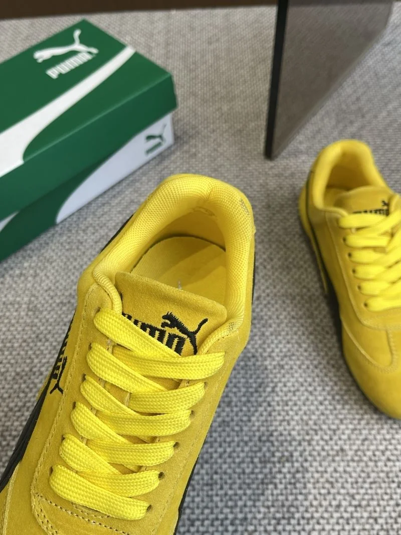 Versatile Puma Shoes 5977