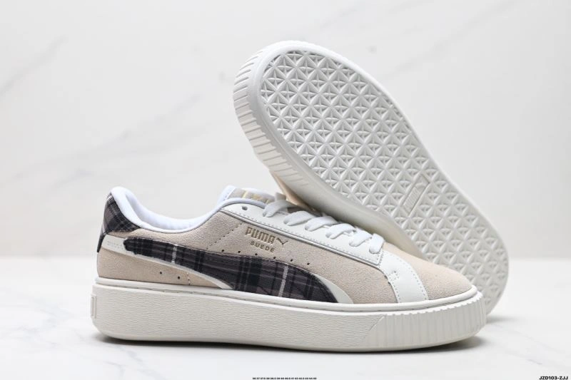 Sleek Puma Shoes 3033