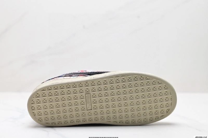 Stylish Puma Shoes 3024