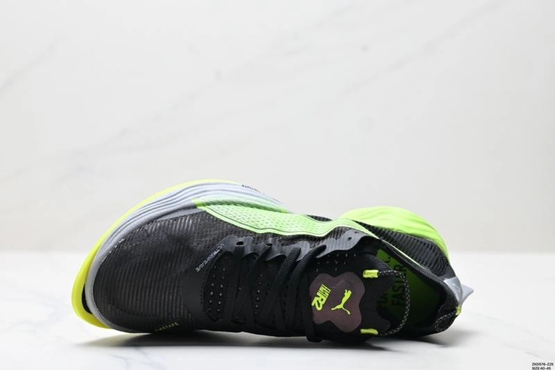 Vibrant Puma Shoes 3018