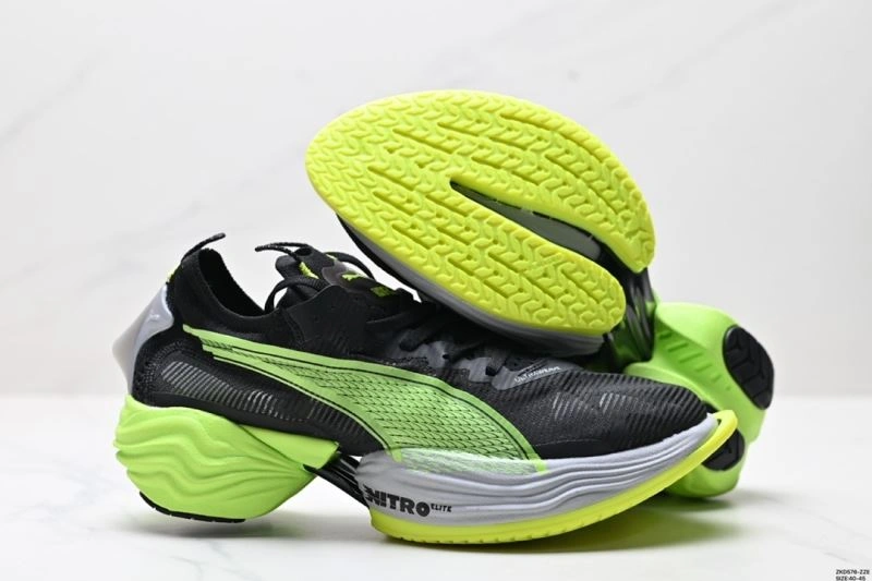 Vibrant Puma Shoes 3018