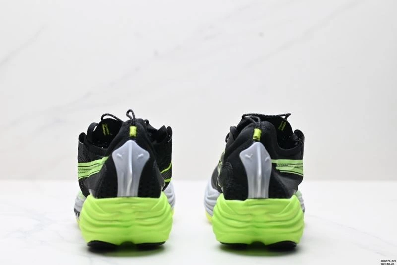 Vibrant Puma Shoes 3018