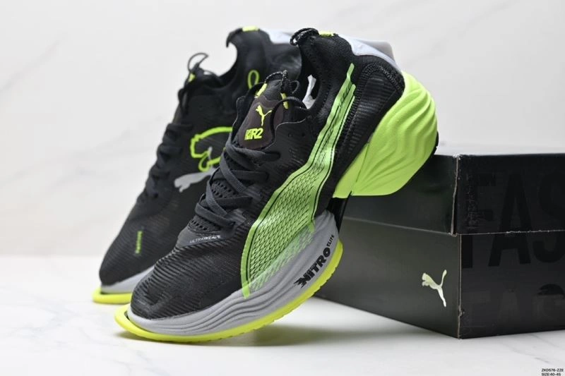 Vibrant Puma Shoes 3018