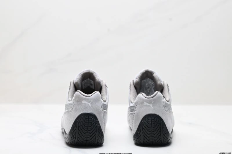 WrinkleFree Puma Shoes 2996
