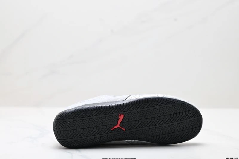 WrinkleFree Puma Shoes 2996