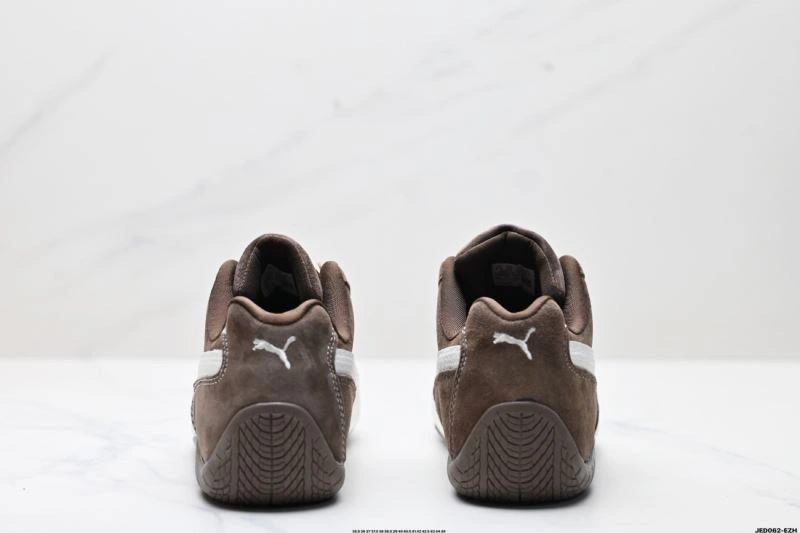 Trendsetting Puma Shoes 3049