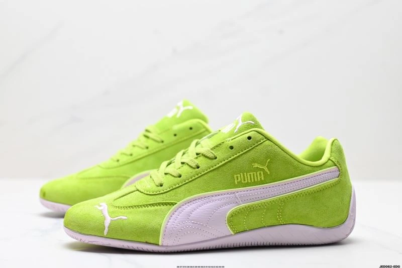 Versatile Puma Shoes 2981
